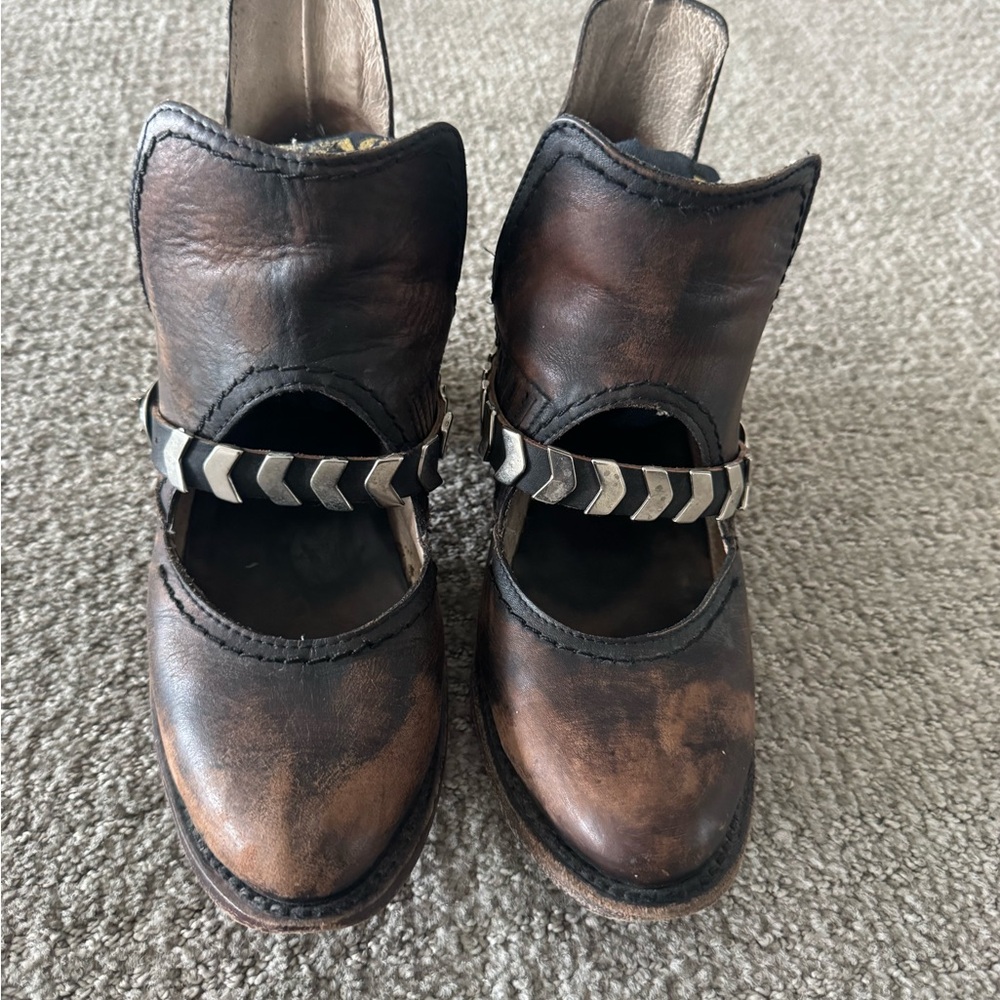 Freebird Blade size 8 Ankle Boots - Picture 3 of 16